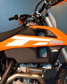 Large Capacity Fuel Tank Black 4.5 Gallon