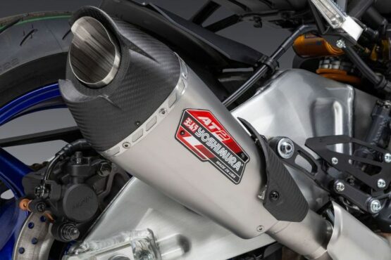 Yoshimura AT2 Stainless Slip-On Exhaust Silver Fits 22-24 Yamaha MT-10
