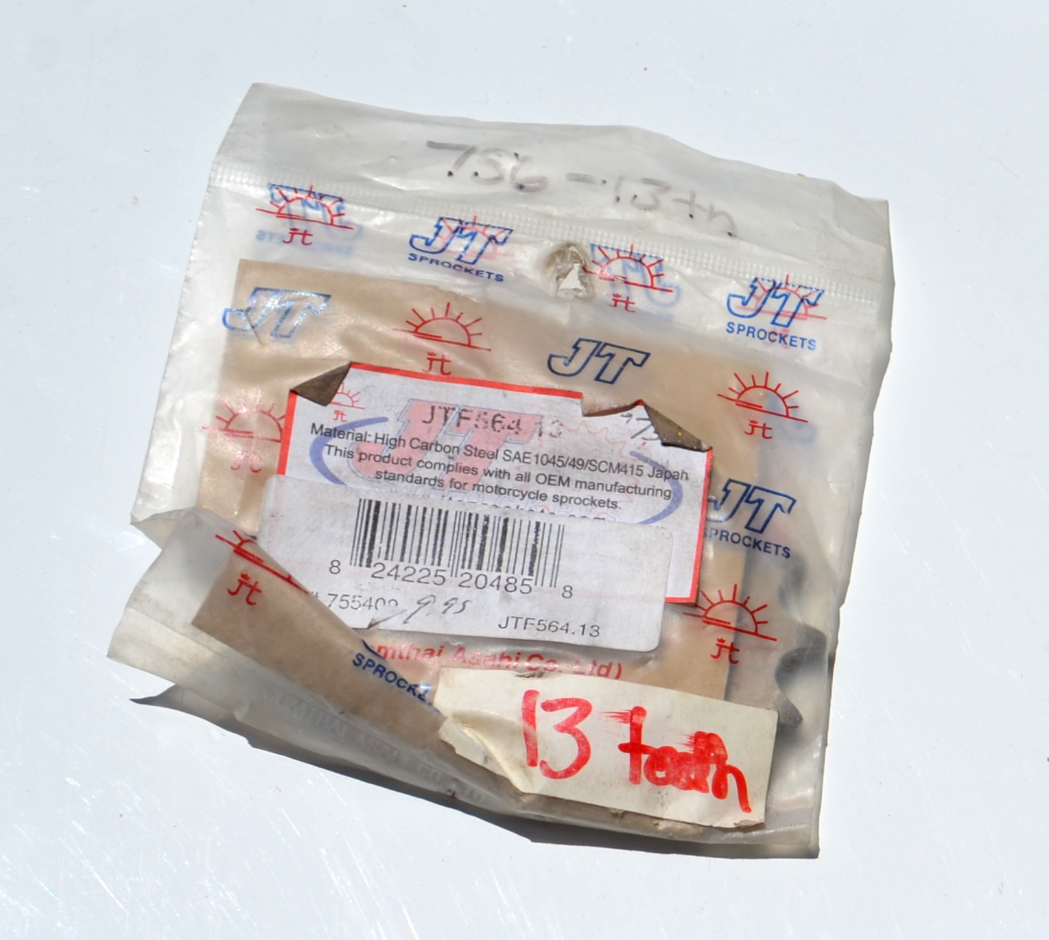 rnm-JTF564_13.jpg