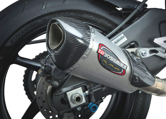 Yoshimura Street Alpha T Slip-On Exhaust Stainless/Carbon Silver Fits 2017 FZ10