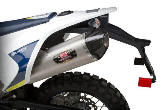 Yoshimura R-77 Slip-On Exhaust Stainless/Carbon Fits KTM 690, Husqvarna 701